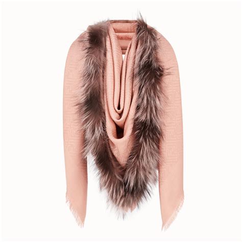 People Think This ,000 Fendi Scarf Looks Just Like a Vagina